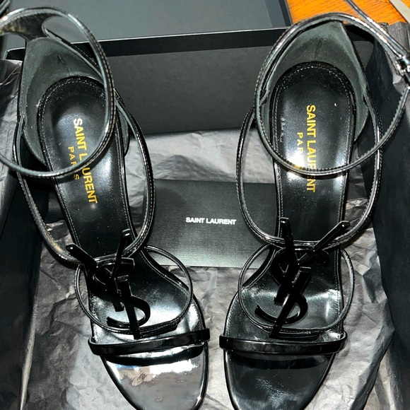 I am selling patent leather YSL heels size 10 1/2! Worn once. Comes with receipt - Picture 2 of 2